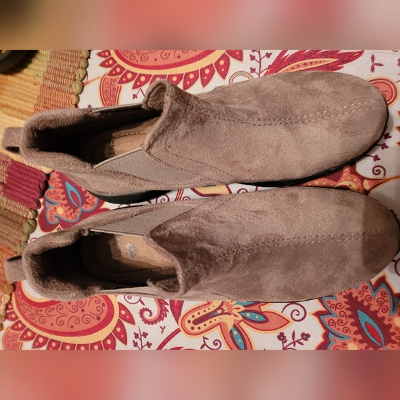 SUEDE Taupe  Booties - Picture 2 of 8